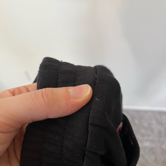 URLAZH Black Floral Embroidered Two Piece Loungewear Sweatsuit Women’s Size S - Picture 15 of 16